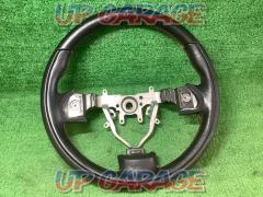 Wakeari
K2GEAR
REIZ
Sports
Steering
355
Leather steering wheel