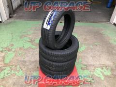Price reduction! Tires only GOODYEAR
EAGLE
LS
exe
4 pieces set