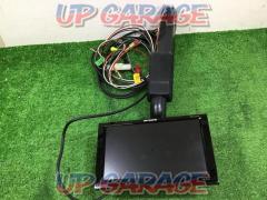 Price reduction! carrozzeria
(TVM-W710)
7V
Type wide VGA
Monitor