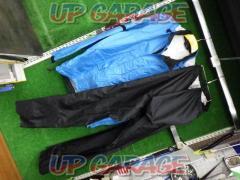 GOLDWIN (Goldwyn)
GSM12512
G vector compact rain suit
Size L