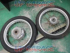 ◆ YAMAHA (Yamaha)
Genuine
Wheel Set before and after
SR400 Remove