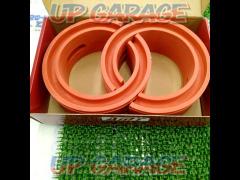 AMT
AAA
Rubber spacer