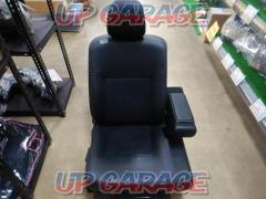 Drops 
DAIHATSU
LA150 Move Custom RS
Hyper SA? genuine leather seat
driving seat