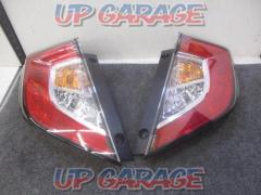 Honda genuine
Tail lens
Right and left