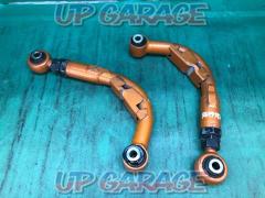 Wakeari SKID
RACING
Rear upper arm
Left and right