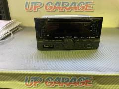 Daihatsu genuine (made by KENWOOD)
CUK-W66D
200 mm / CD / USB / AUX / tuner