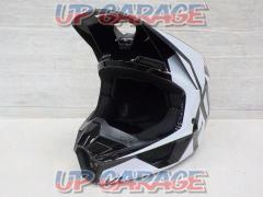 FOX (Fox)
Off-road helmet
V1
Size: L
ST-1585
