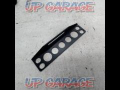 Unknown Manufacturer
We have reduced the price of oil cooler upper stay for 4.5 inch straight core.
