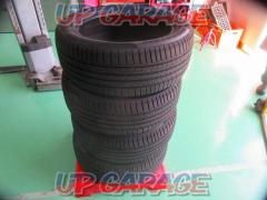 WINRUN
R330
235 / 50R18
Made in 2023
4 pieces set