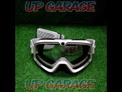 Hundred percent
Barstow
Goggles
W09352