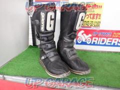 RIDERS GAERNE BOOTS