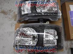 bargain basement price!
Unknown Manufacturer
With LED position
Inner black headlight
[Hiace
200 series
Type 4