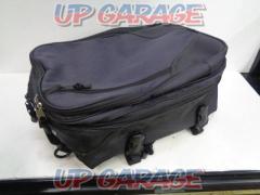 ROUGH &amp; ROAD (Rafuandorodo)
Seat Bag
black
Capacity Unknown