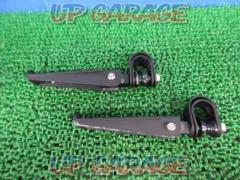 Unknown Manufacturer
Highway peg
Right and left