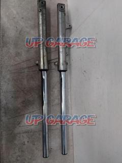 Yamaha
Genuine fork right and left set
FZR250 (year unknown)