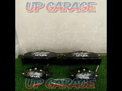Custom
Garage
SPARK
Brake caliper cover
200 series/crown