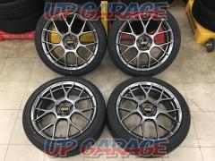 BBS with new domestic special price tires
RE-V7/RE-V7015
+
YOKOHAMA
ADVAN
dB
V552