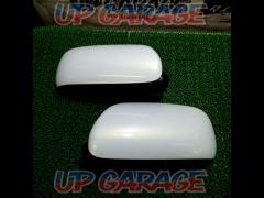 April price reductions
Toyota genuine
Mirror cover Isis
