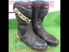Size:27.5cmTCX
Racing boots