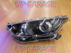 Genuine Toyota 10 series/Yaris with defects
Genuine halogen headlights
Left side only (passenger seat)
