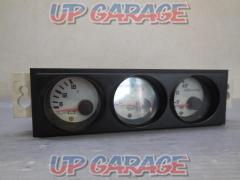 was price cut !!  Nissan
S14
Sylvia
Late version
Genuine triple meter
Product code: 80F00