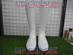 ◆Toyoko
Suicide boots
Genuine leather
White
Size 26.5