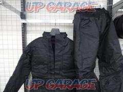 Honda
Nylon
Winter jacket
Pants
Top and bottom set