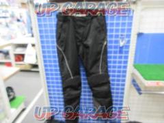KUSHITANIK2579
gore-tex nylon overpants
Size LL