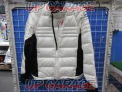 KUSHITANIK2610
Down jacket
Size L