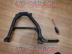 HONDAHONDA
Removed from genuine center stand CB750(RC42)’05