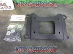 HONDAHONDA
Genuine rear box mounting bracket
Compatibility: Silver Wing 400 and others
