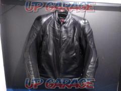 Size: 48
Dainese
Cros
Fighter
Leather jacket
FIGHTER
LEATHER
JACKET