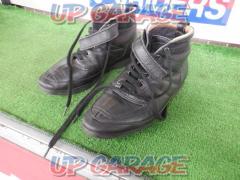 PAIRSLOPE (pair slope)
Leather Shoes