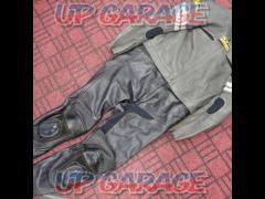 Order goods
DEGNER
MFJ separate racing suit
Leather jumpsuit