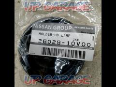 Genuine Nissan (NISSAN) headlight cover 26029-10V00