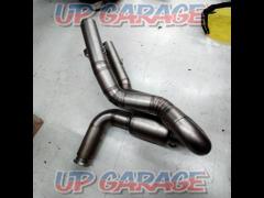 Unknown Manufacturer
mid link pipe
RC390(’17-’20)
