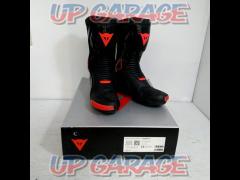 Size:40DAINESE
COURSE
D1
OUT
BOOTS