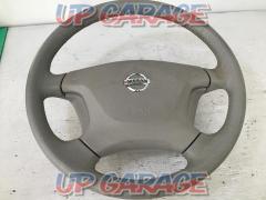 The price cut has closed !! 
[Elgrand / E51]
Nissan
Genuine leather steering wheel