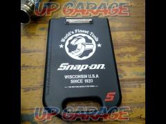 A must-see for collectors! Snap-on
Storage
Clip
board rare not for sale plastic board