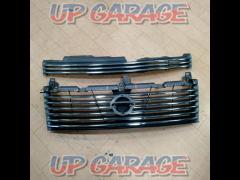 Nissan
Elgrand
Genuine front grille