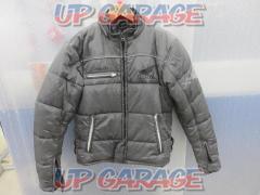 Honda
CLASSICS
MOTO warmer jacket
Size: M