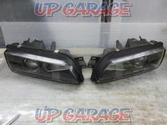 Nissan genuine
Projector headlights
Left and right SET
[Skyline GT-R
Late BNR32