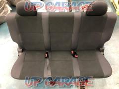 Price reduction Toyota genuine Hiace genuine second row seat