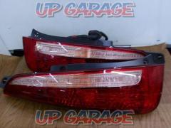 ◆Price reduced! Left and right set Toyota genuine
tail lamp
