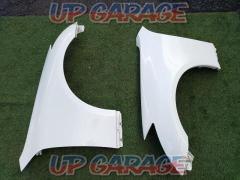 Price cut! NISSAN
Genuine
Skyline coupe
CPV35
Front fender