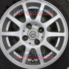 Nissan
Genuine
Spoke wheels
+ YOKOHAMA
BluEarth-ES
ES32