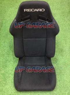 Recaro seats are arriving one after another! RECARO
SR-7F
KK100