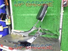 Manufacturer unknown Sissy bar & rear carrier
Removed from W800 (’22)