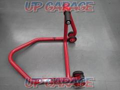 DUCATI
Rear box stand for single-sided swing arm
LV 8
1199 etc.