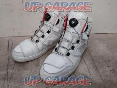 Size: 28 cm (EUR 43)
AVIREX
Shoes AV2278-01